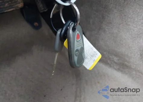 2004 Acura Rl 3.5 from USA, damaged, VIN JH4KA96604C007698